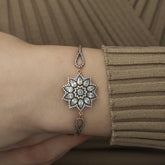 Silver Rose Flower Patterned Diamond Mount Bracelet